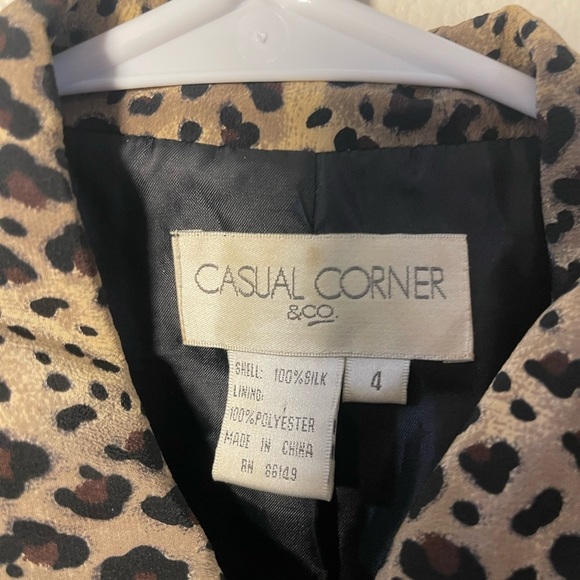 Vintage Casual Corner Silk Leop Jacket - Picture 2 of 6